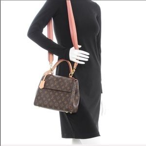 Louis Vuitton Cluny BB Vieux Rose Peach